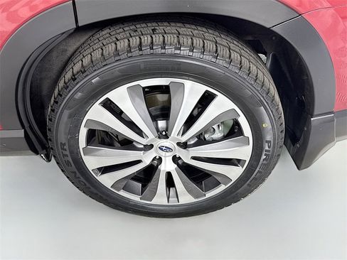 Used 2022 Subaru Ascent Touring image 33