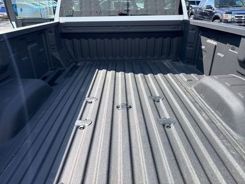 Used 2025 GMC Sierra 3500 Pro w/ 1SA Pro Safety Plus Package AWD/4WD image 38