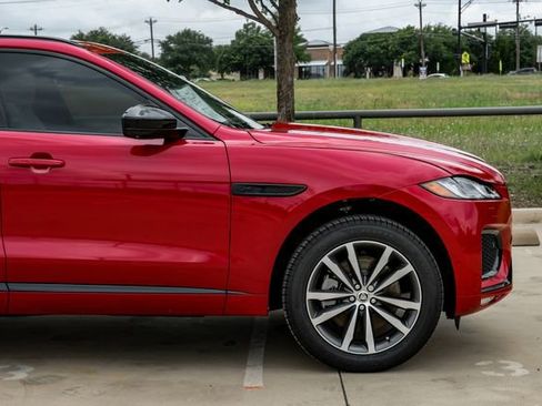 Used 2026 Jaguar F-PACE R-Dynamic S AWD/4WD image 10