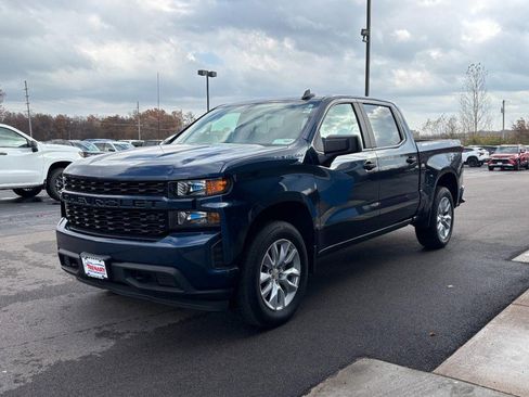 Used 2021 Chevrolet Silverado 1500 Custom image 8