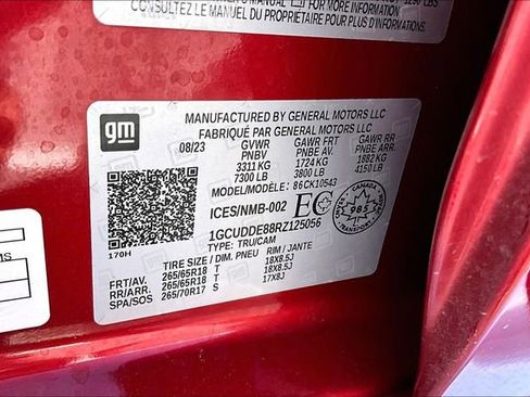 Used 2024 Chevrolet Silverado 1500 LT w/ Leather Package image 20