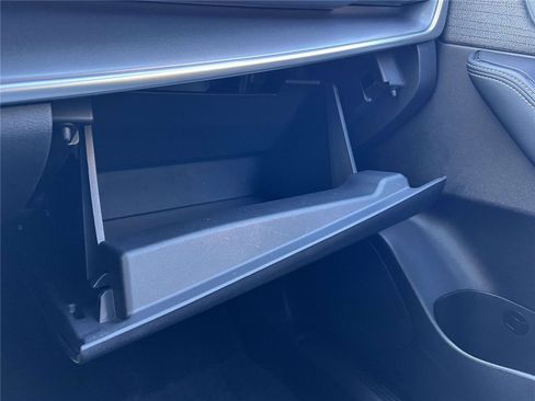 Certified 2023 Nissan Rogue SV image 39