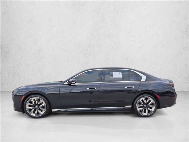 Used 2023 BMW i7 xDrive60 w/ Parking Assistance Package AWD/4WD image 9