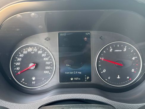 Used 2025 Mercedes-Benz Sprinter 2500 image 30