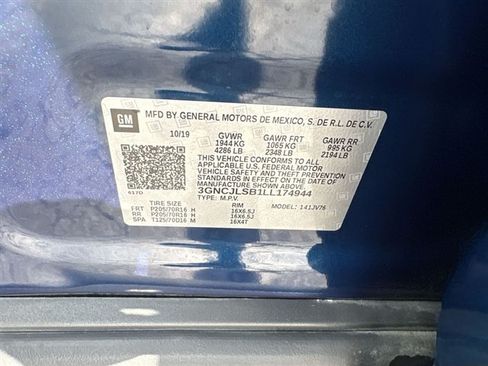 Certified 2020 Chevrolet Trax LT w/ LT Convenience Package FWD image 32