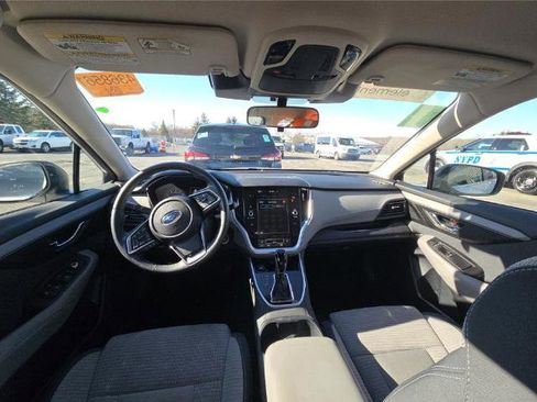 Used 2024 Subaru Outback Premium image 7