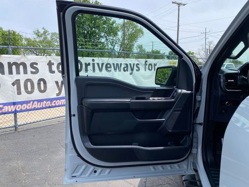 Used 2024 Ford F150 XLT w/ XLT Black Appearance Package AWD/4WD image 13