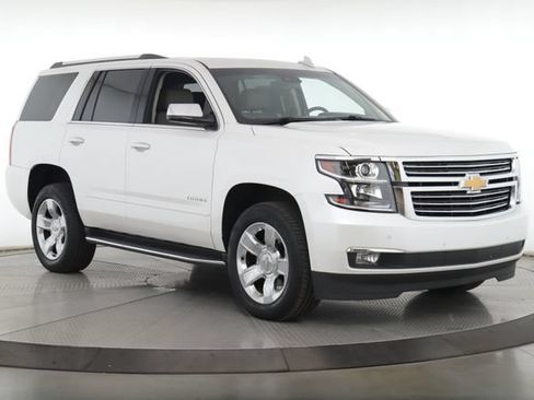 Used 2020 Chevrolet Tahoe Premier AWD/4WD image 2