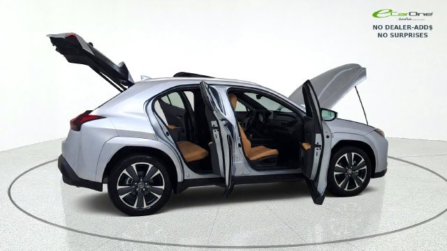 Used 2025 Lexus UX 300h FWD w/ Accessory Package (Z1) image 19