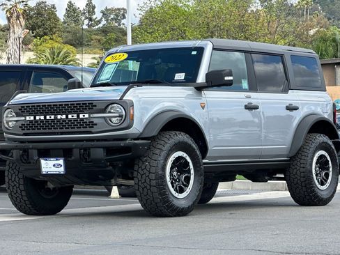 Certified 2022 Ford Bronco Badlands image 7