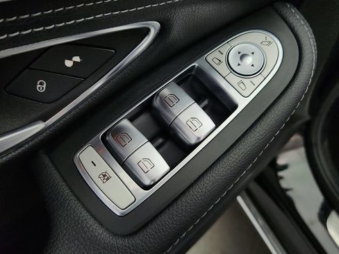 Used 2015 Mercedes-Benz C 300 4MATIC Sedan image 24