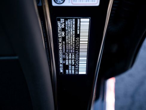 Used 2022 Mercedes-Benz S 500 4MATIC w/ AMG Line Package image 52