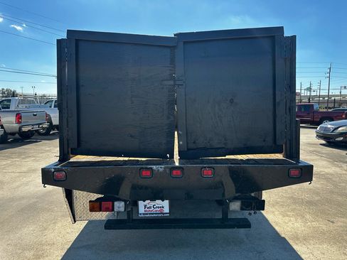 Used 2004 Chevrolet Silverado 3500 2WD Regular Cab w/ Heavy-Duty Power Package image 4