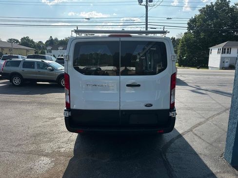 Used 2017 Ford Transit 250 130 Low Roof w/ Exterior Upgrade Package RWD image 5