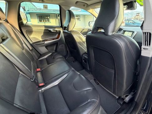 Used 2017 Volvo XC60 T5 Inscription AWD/4WD image 19