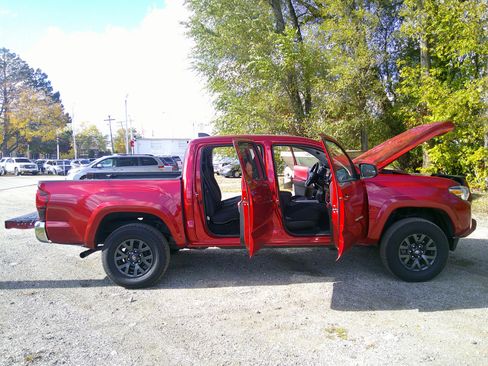 Used 2023 Toyota Tacoma SR5 image 51