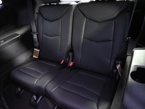 Certified 2025 Cadillac XT6 Sport w/ Technology Package image 22