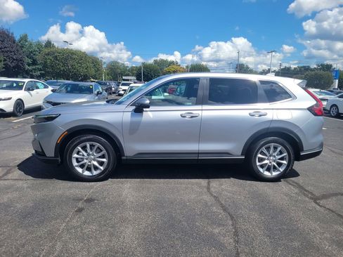 New 2026 Honda CR-V EX image 8