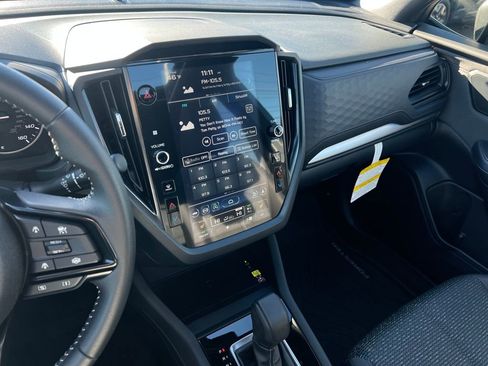 Used 2025 Subaru Forester Premium image 20