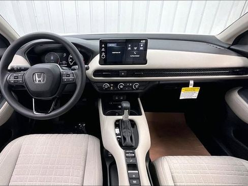 New 2026 Honda HR-V LX image 6