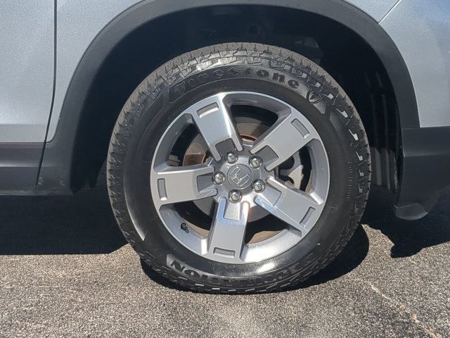 Used 2025 Honda Ridgeline RTL image 11