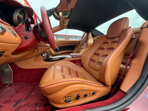 Used 2010 Ferrari California RWD image 35