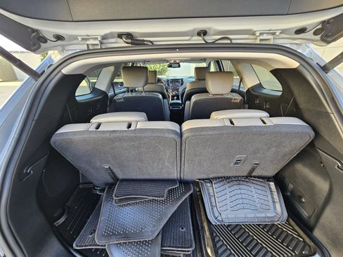 Used 2017 Hyundai Santa Fe Limited FWD image 24
