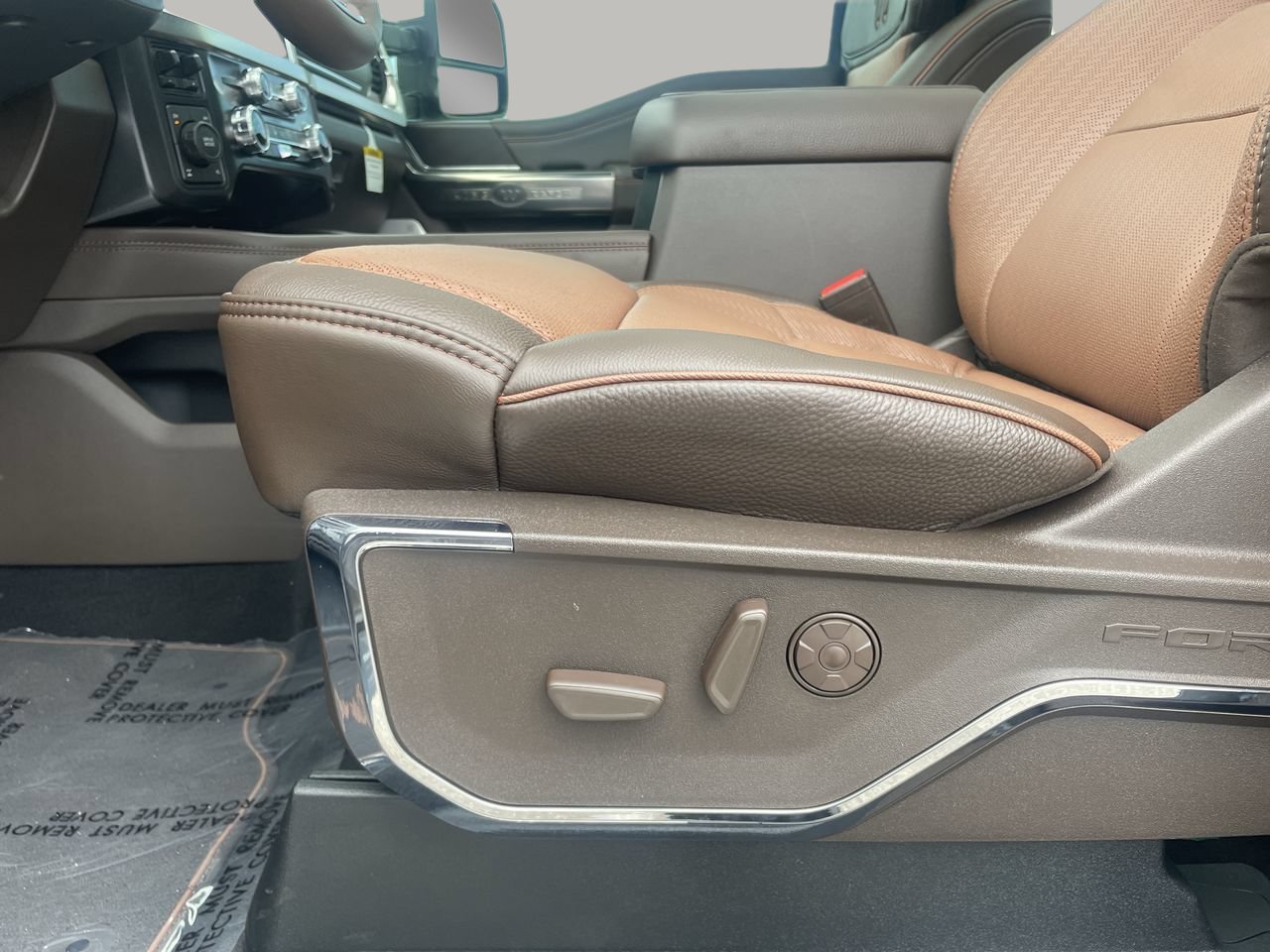 New 2026 Ford F350 King Ranch w/ Chrome Package AWD/4WD image 21