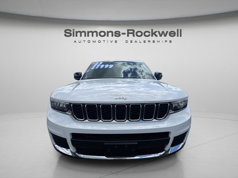 Used 2023 Jeep Grand Cherokee L Laredo AWD/4WD image 6