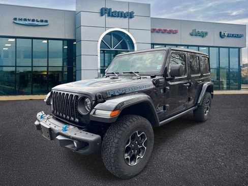 Used 2023 Jeep Wrangler Unlimited Rubicon 4xe w/ Steel Bumper Group AWD/4WD image 2