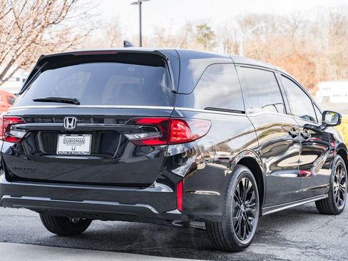 New 2026 Honda Odyssey Sport-L image 4