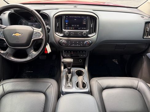 Used 2021 Chevrolet Colorado Z71 w/ Safety Package RWD image 24