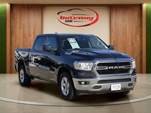 Used 2019 RAM 1500 Big Horn RWD image 3