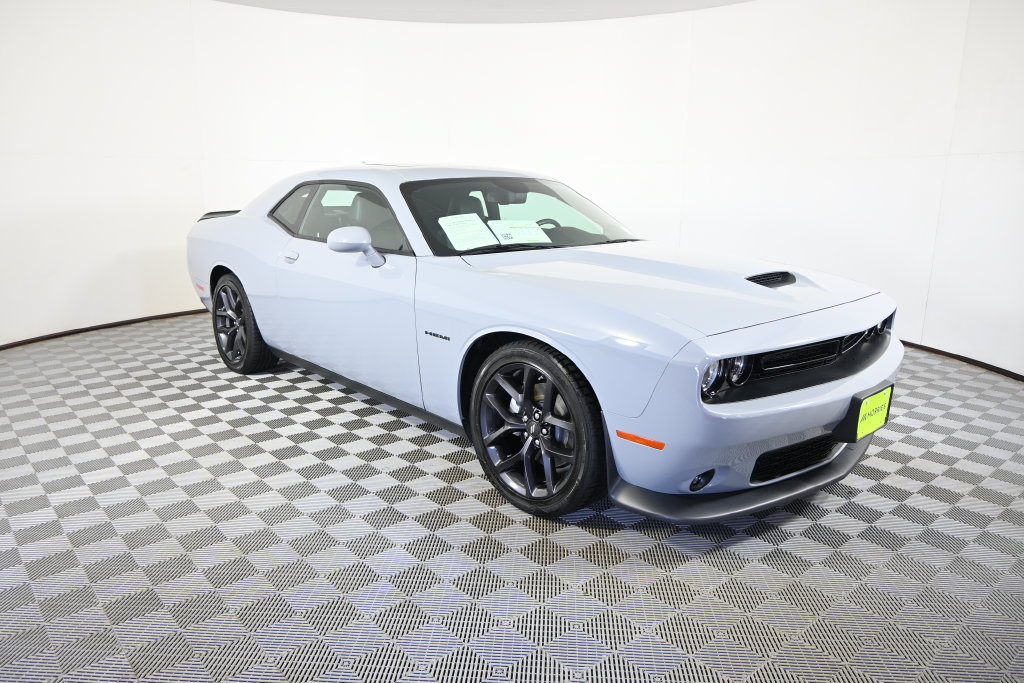 Used 2022 Dodge Challenger R/T w/ Plus Package RWD image 9