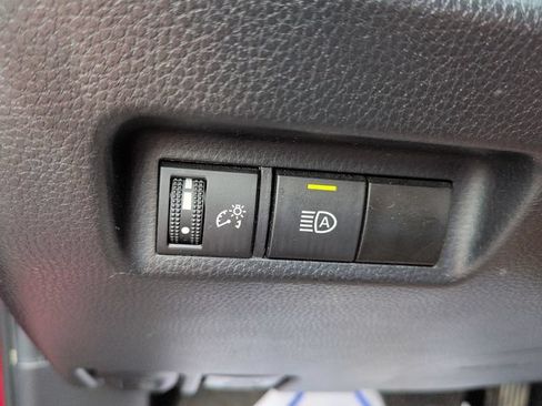 Certified 2023 Toyota RAV4 XLE FWD image 17