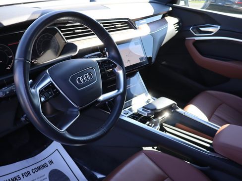 Used 2021 Audi e-tron Premium w/ Black Optic Package AWD/4WD image 9