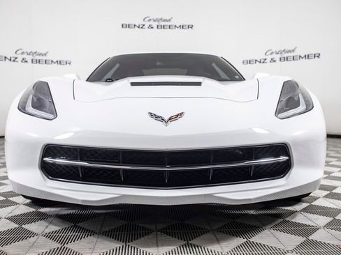 Used 2019 Chevrolet Corvette Stingray Coupe w/ LPO, Stingray Logo Package RWD image 5