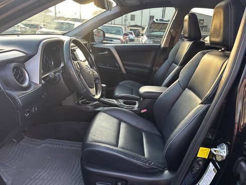 Used 2016 Toyota RAV4 Limited image 14