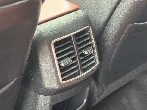 Used 2023 Kia Sportage SX Prestige image 28