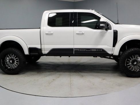 Used 2024 Ford F250 Lariat w/ Lariat Ultimate Package image 8