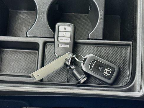Used 2015 Honda CR-V Touring image 25