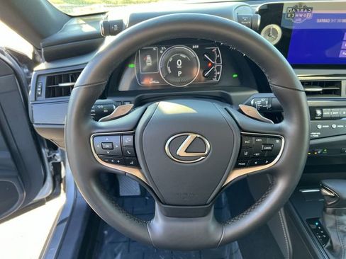 Certified 2025 Lexus ES 300h F Sport image 12