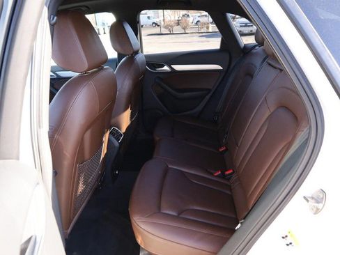 Used 2018 Audi Q3 2.0T Premium w/ Convenience Package image 11