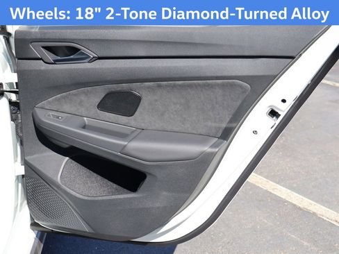 New 2026 Volkswagen GTI SE FWD image 16