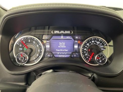Used 2023 RAM 1500 Laramie AWD/4WD image 23