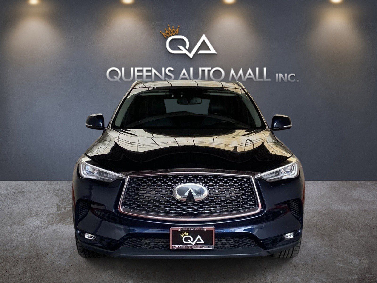 Used 2019 INFINITI QX50 Luxe AWD/4WD image 2