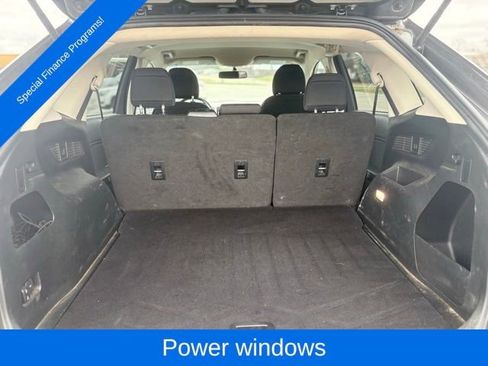 Used 2018 Ford Edge SEL image 27