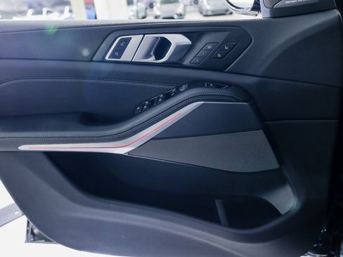 Used 2022 BMW X5 M50i w/ Executive Package image 24