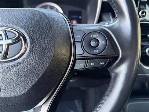 Used 2022 Toyota Corolla SE image 15