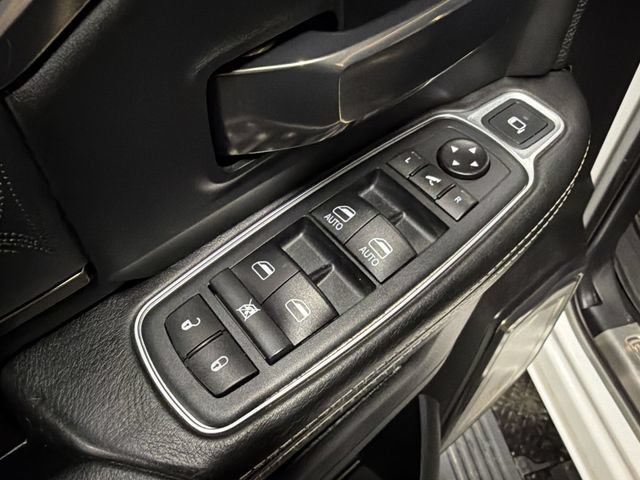 Used 2019 RAM 3500 Limited AWD/4WD image 24